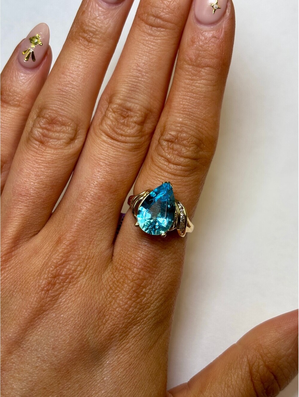 14k Yellow Gold Topaz Ring